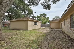5019 Westwood Dr, Dickinson, TX 77539 - Photo 31