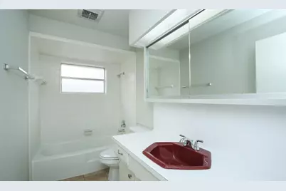5019 Westwood, Dickinson, TX 77539 - Photo 25