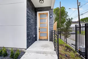 1107 Wilson St, Houston, TX 77019 - Photo 35