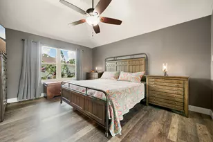 1906 Coronado St, Friendswood, TX 77546 - Photo 17