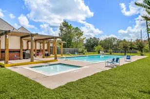 1906 Coronado St, Friendswood, TX 77546 - Photo 39