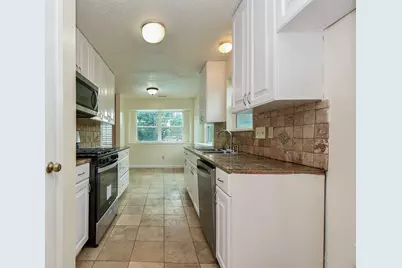 3102 Timber View Drive, Sugar Land, TX 77479 - Photo 11