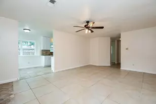 3102 Timber View Dr, Sugar Land, TX 77479 - Photo 9