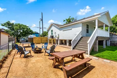 5423 Avenue R, Galveston, TX 77551 - Photo 29