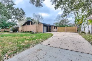 9006 Dunlap St, Houston, TX 77074 - Photo 3