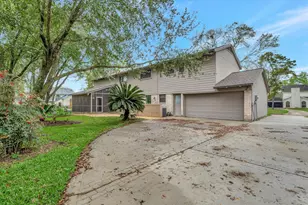 822 Devonport Ln, Seabrook, TX 77586 - Photo 5