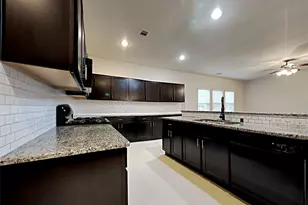 31934 McKinley Run Dr, Hockley, TX 77447 - Photo 3