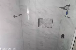 6203 Gladewell Dr, Houston, TX 77072 - Photo 7