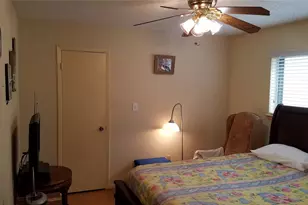 6203 Gladewell Dr, Houston, TX 77072 - Photo 11