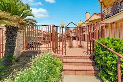 7312 Seawall Boulevard #208, Galveston, TX 77551 - Photo 5