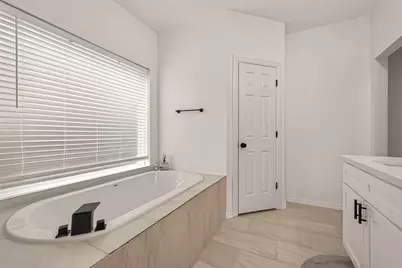 4423 Parkwater Cove Court SE, Sugar Land, TX 77479 - Photo 39