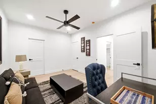 2212 Lou Ellen Ln, Houston, TX 77018 - Photo 37