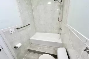 4816 Siegel St, Houston, TX 77009 - Photo 13