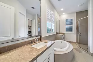 1110 Lake Pointe Pkwy, Sugar Land, TX 77478 - Photo 15
