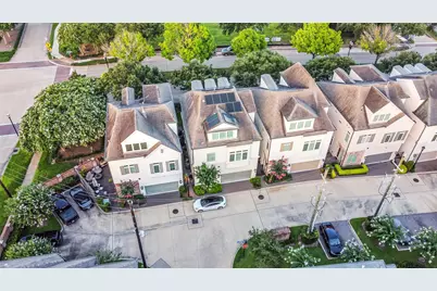 1110 Lake Pointe Parkway, Sugar Land, TX 77478 - Photo 31