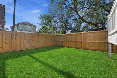 3521 Avenue N 1/2 #B, Galveston, TX 77550 - Photo 23