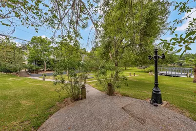 107 Bayou Glen Street, Hitchcock, TX 77563 - Photo 31