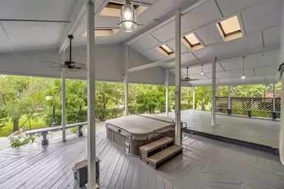 107 Bayou Glen Street, Hitchcock, TX 77563 - Photo 23