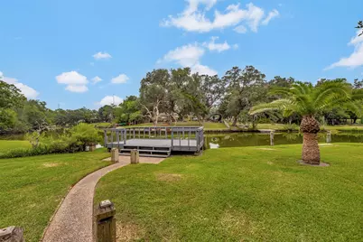 107 Bayou Glen Street, Hitchcock, TX 77563 - Photo 27