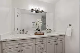 11407 Holidan Way, Hedwig Village, TX 77024 - Photo 35