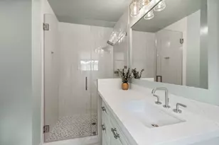 11407 Holidan Way, Hedwig Village, TX 77024 - Photo 35