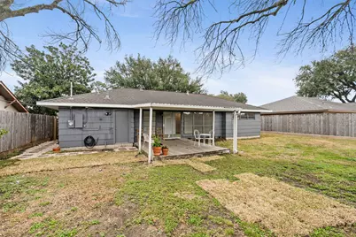 8322 Glen Valley Drive, Houston, TX 77061 - Photo 21