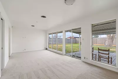 8322 Glen Valley Drive, Houston, TX 77061 - Photo 7