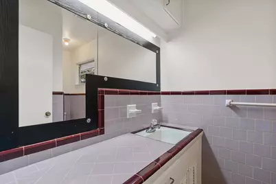 8322 Glen Valley Drive, Houston, TX 77061 - Photo 15