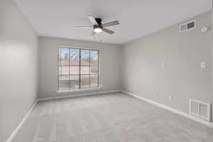 5001 Lamonte Ln, Houston, TX 77092 - Photo 9