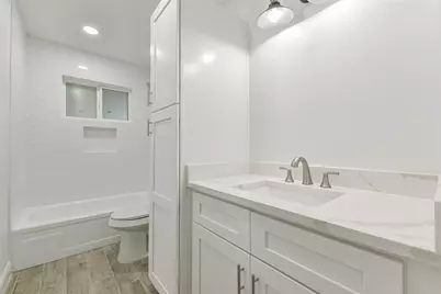 408 Christina Lane, Friendswood, TX 77546 - Photo 19