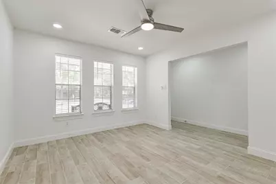 408 Christina Lane, Friendswood, TX 77546 - Photo 3