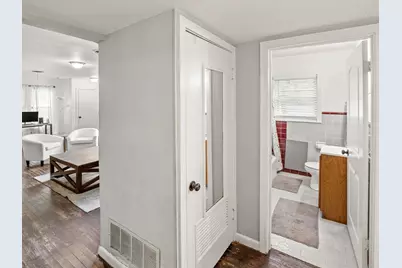 6208 Walnut Hills Drive, Austin, TX 78723 - Photo 5