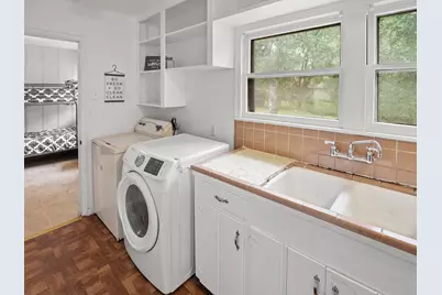6208 Walnut Hills Drive, Austin, TX 78723 - Photo 15