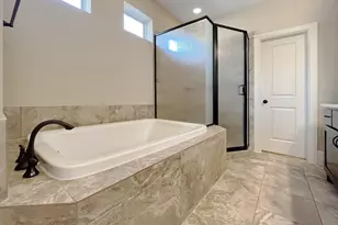 5207 Gibson St, Houston, TX 77007 - Photo 17