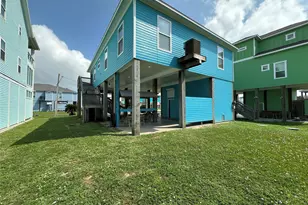 2029 Idyle View, Crystal Beach, TX 77650 - Photo 5