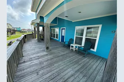 2029 Idyle View, Crystal Beach, TX 77650 - Photo 7