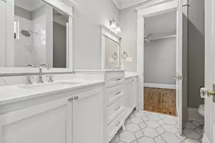 949 Ridge St, Houston, TX 77009 - Photo 35