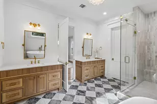 949 Ridge St, Houston, TX 77009 - Photo 31
