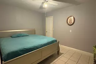 13013 Breezeway St, Houston, TX 77037 - Photo 11