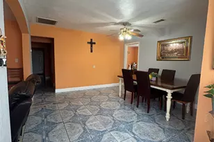 13013 Breezeway St, Houston, TX 77037 - Photo 9