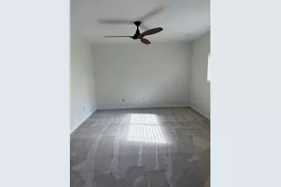 16715 Ribbonridge Drive, Sugar Land, TX 77498 - Photo 7