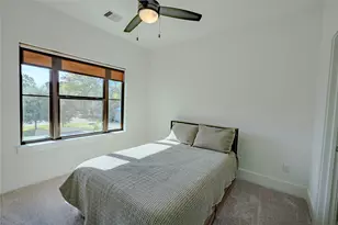 8810 Carousel Ln A, Houston, TX 77080 - Photo 33