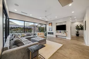 1006 Vista Creek Dr, Sugar Land, TX 77478 - Photo 11