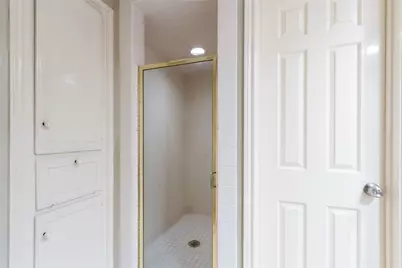 3350 McCue Road #201, Houston, TX 77056 - Photo 19