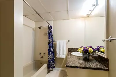 3350 McCue Road #201, Houston, TX 77056 - Photo 15