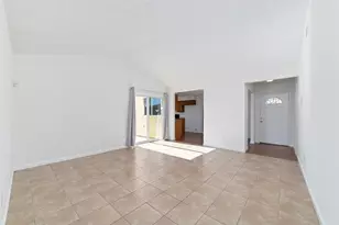 563 Slumberwood Dr, Houston, TX 77013 - Photo 11