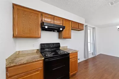 563 Slumberwood Drive, Houston, TX 77013 - Photo 17