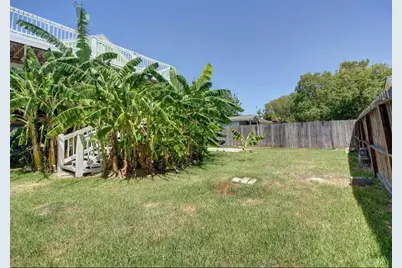 641 4th Street, Dickinson, TX 77539 - Photo 25