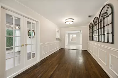 2619 Eastgrove Lane, Houston, TX 77027 - Photo 9