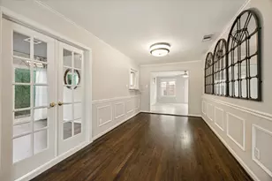 2619 Eastgrove Ln, Houston, TX 77027 - Photo 9